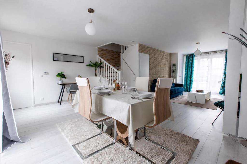 Appartamento Forest Chic : Maison San Marina Parmain Esterno foto