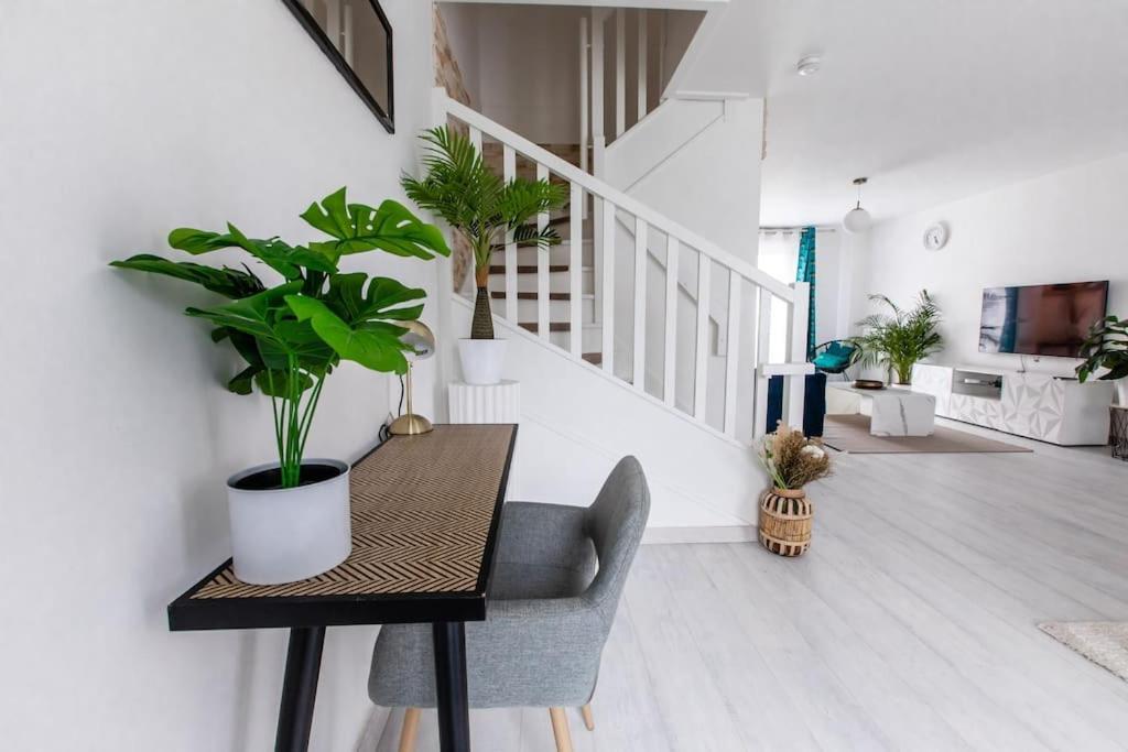 Appartamento Forest Chic : Maison San Marina Parmain Esterno foto
