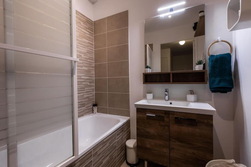 Appartamento Forest Chic : Maison San Marina Parmain Esterno foto